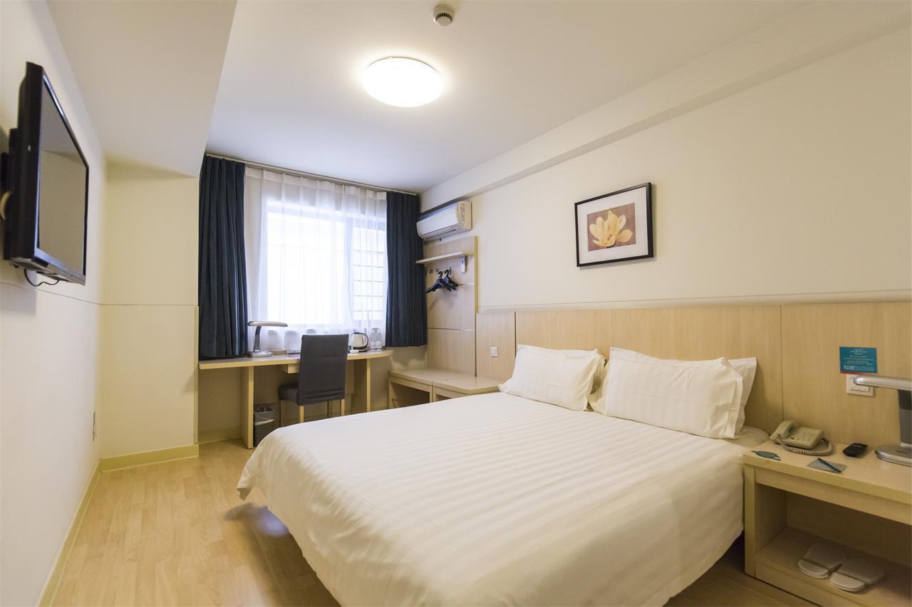 Jinjiang Inn Hangzhou Xiasha Univeristy City Exterior photo